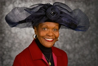 Headshot of Essie L. Calhoun.