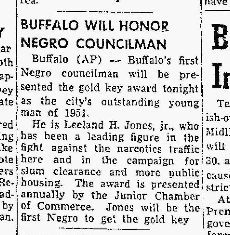 Article in 1952 Buffalo News edition, front page of awarding of the Gold Key to Mr. Jones